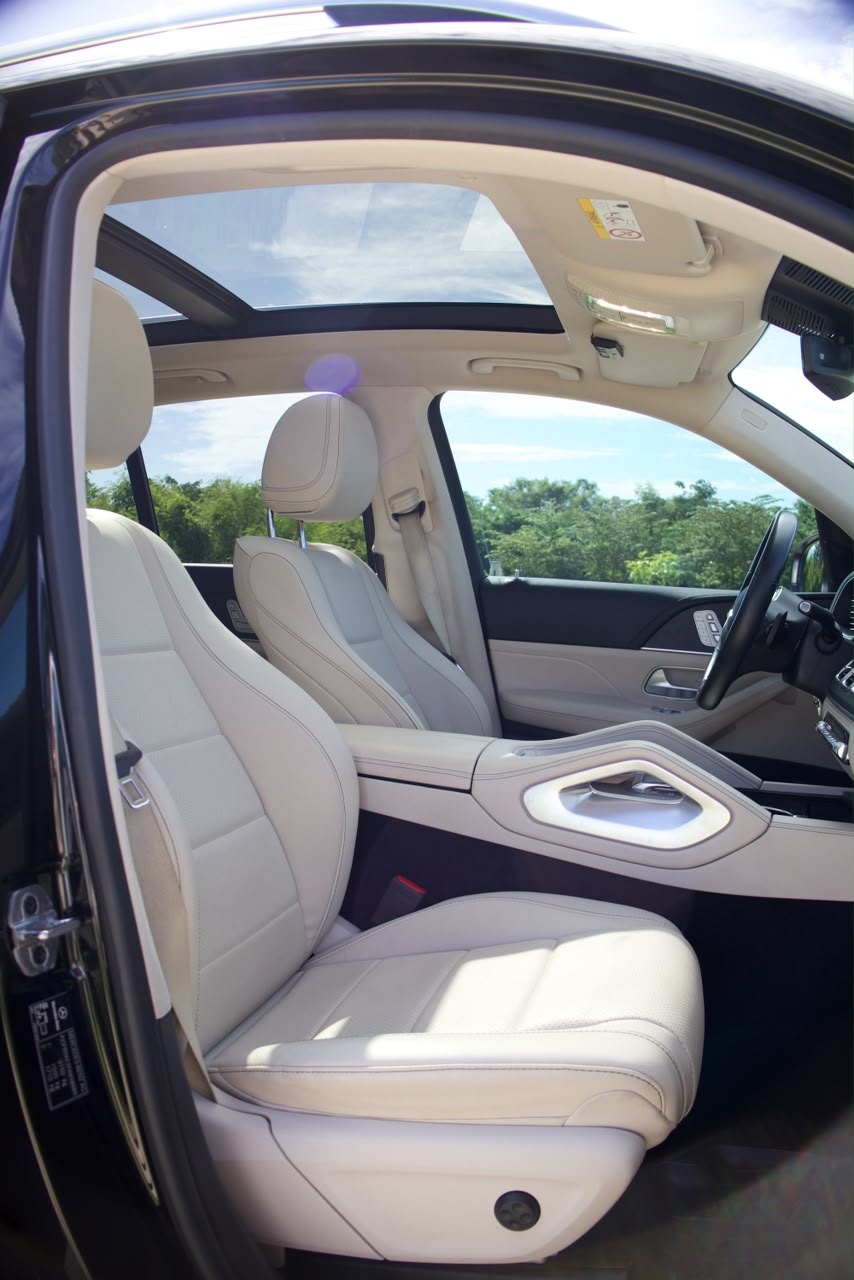 Mercedes-Benz GLE 450 4MATIC 2023 interior asientos delanteros