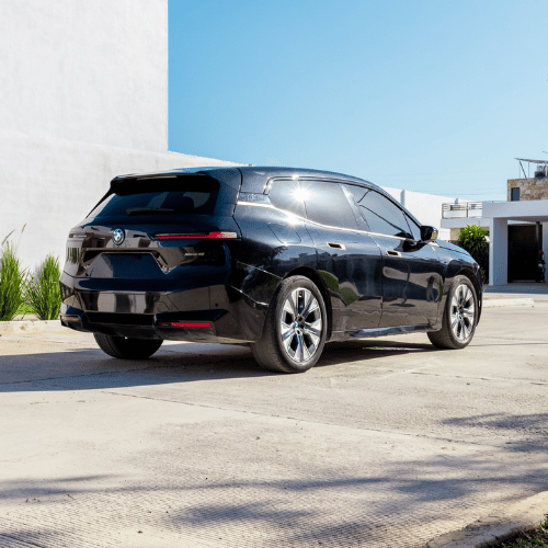 BMW iX xDrive40 2024 rueda