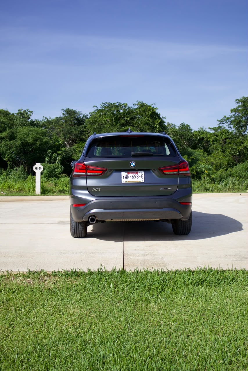 BMW X1 Executive 2020 vista trasera