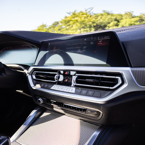 BMW 430i Gran Coupé 2022 consola central climatizador y controles