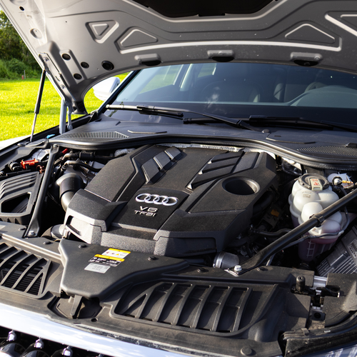 Audi A8 55 TFSI 2023 motor V6 TFSI